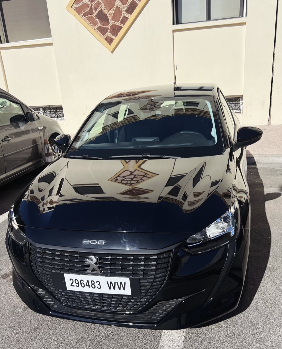 Peugeot 208  Noir thumnail